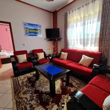 Garden House * Ksamil