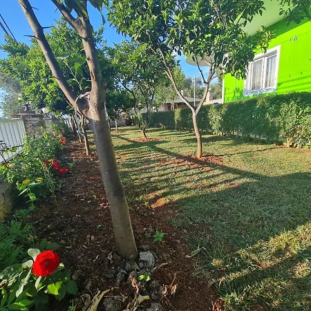 Garden House *