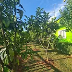 Garden House 펜션 사밀