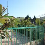 펜션 Garden House
