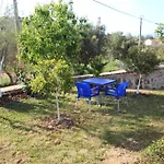 Garden House 펜션 사밀