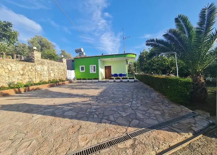 Dom wakacyjny Garden House