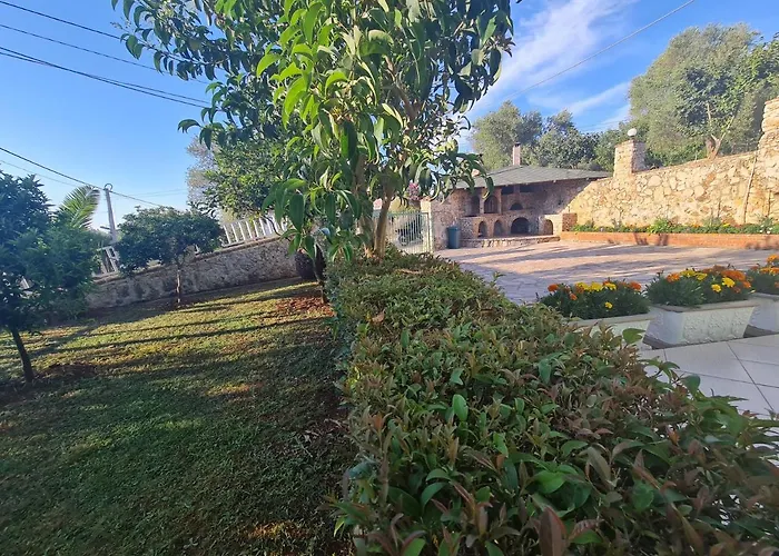 Garden House Dom wakacyjny Ksamil