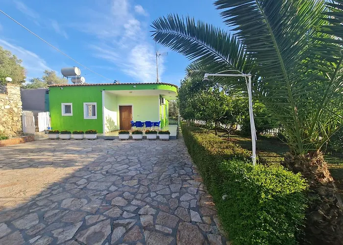 Dom wakacyjny Garden House